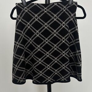 Krimson Klover Black and White Geometric Sweater Skirt